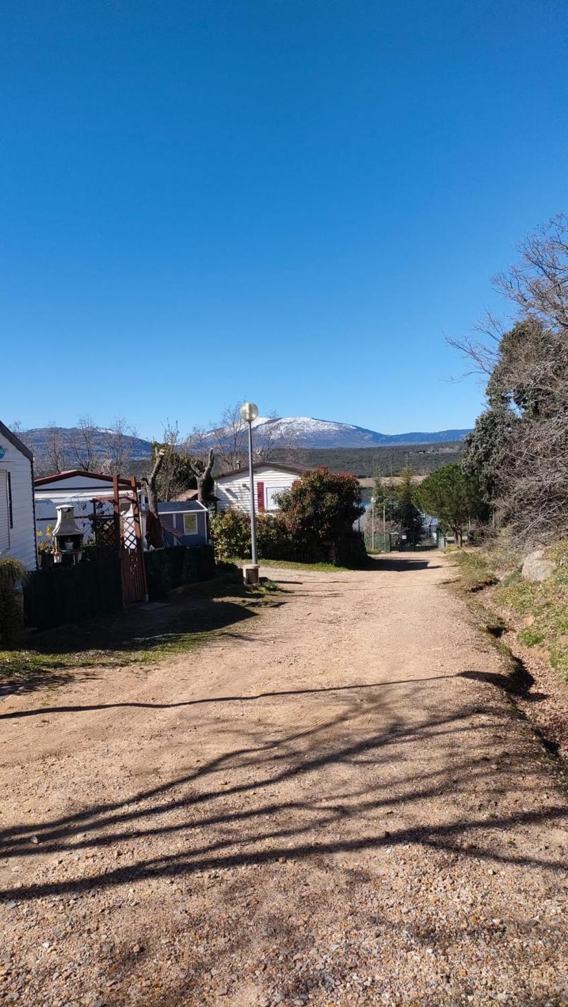 Camping De Cervera De Buitrago Exterior foto