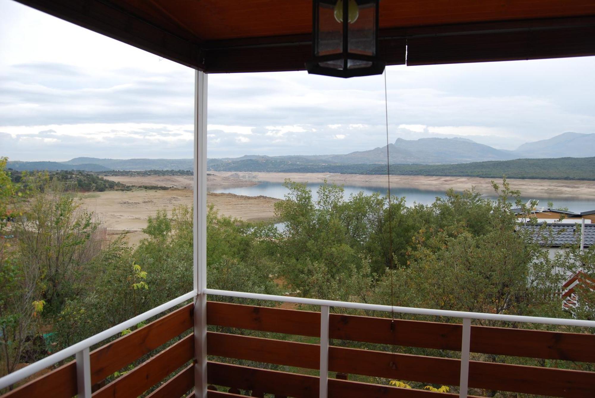 Camping De Cervera De Buitrago Exterior foto